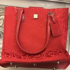 DIANE VON FURSTENBERG